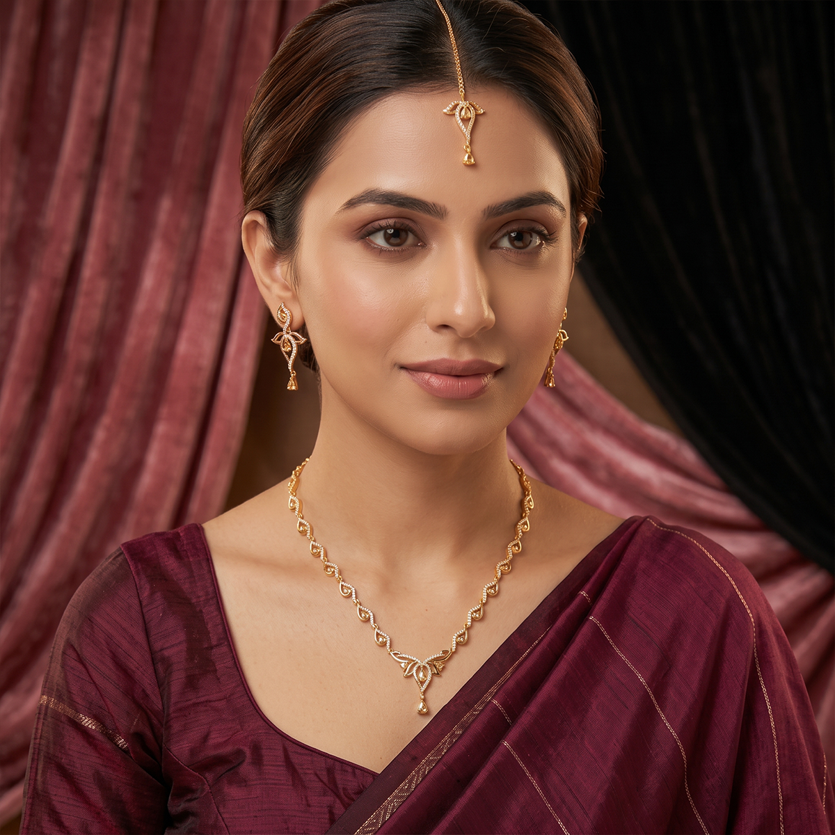 Gold Delicate Crystal Jewellery Set with Tikka