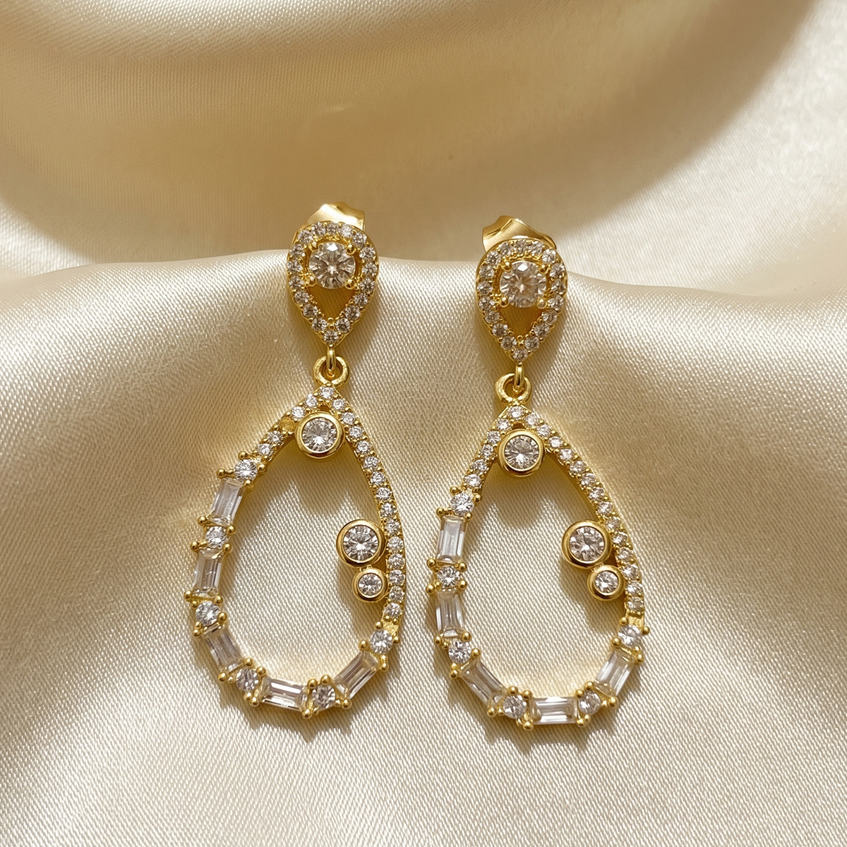 Gold Crystal Teardrop Drop Earrings